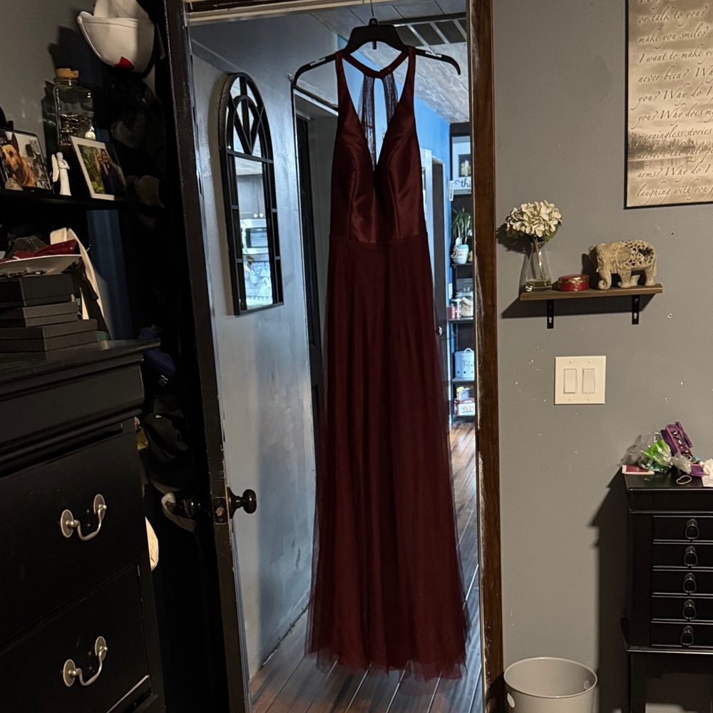 Like new SORELLA VITA Burgundy Halter Tulle Evening Gown